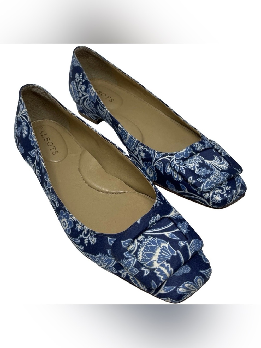 Talbots “Sutton” Floral Blue Square Toe Flats Women’s Size 7M